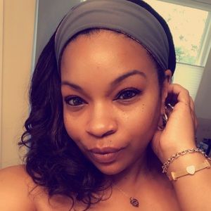 Meet your Posher, Nikki